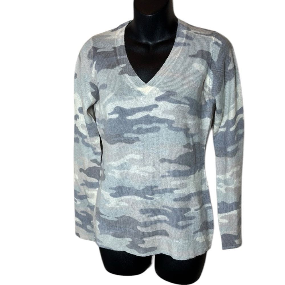 Charter club luxury cashmere‎ v neck camoflauge gray sweater NWT w flaws